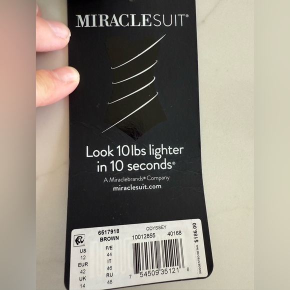 NEW Miraclesuit Lioness Odyssey Brown One Piece Swimsuit-Size 12 - Picture 6 of 10